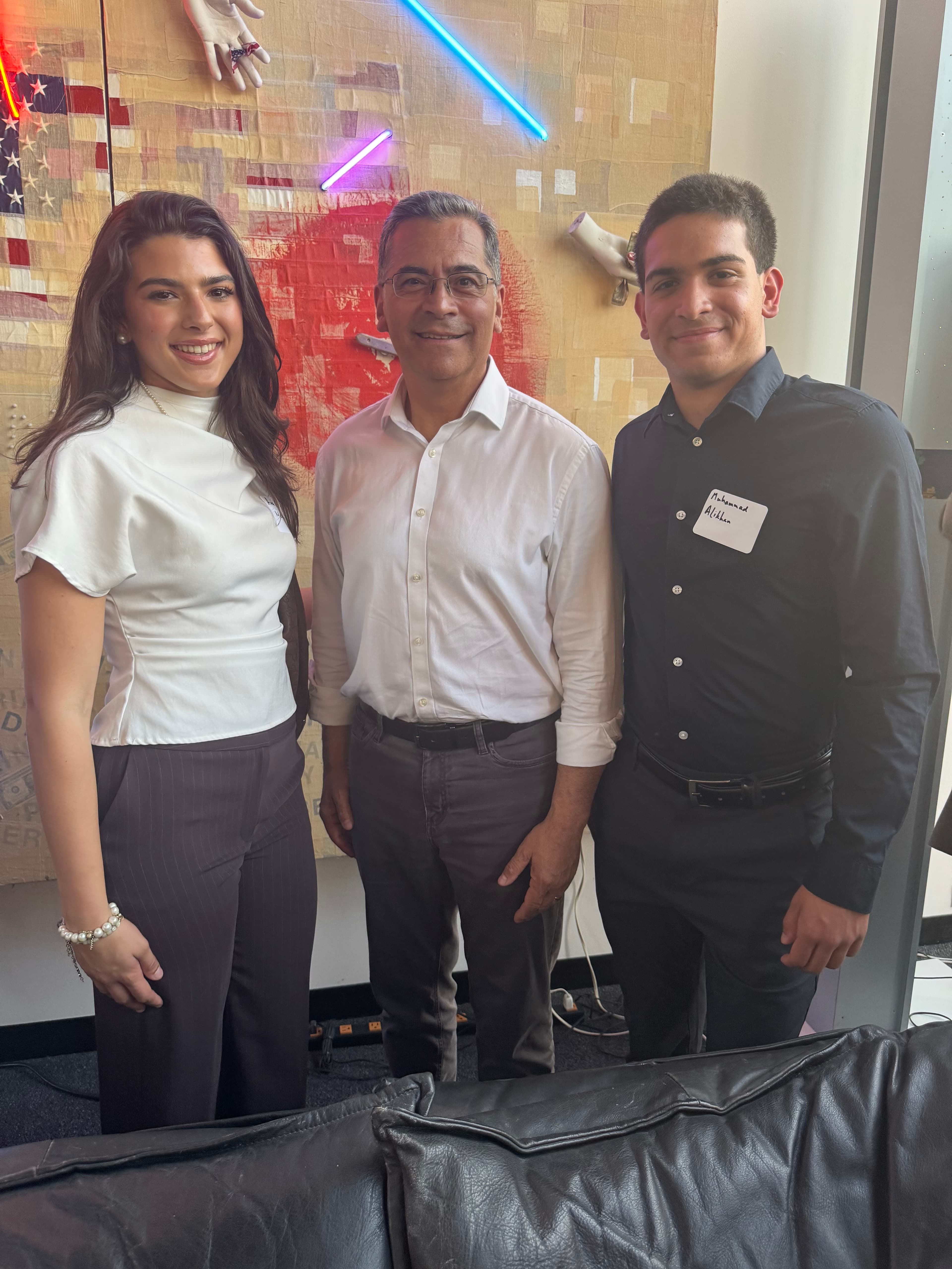 An Evening with Xavier Becerra photo 5